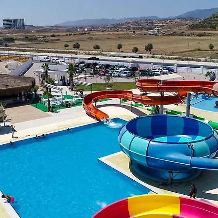 Apartment In Caesar Blue Near The Sea And Waterpark